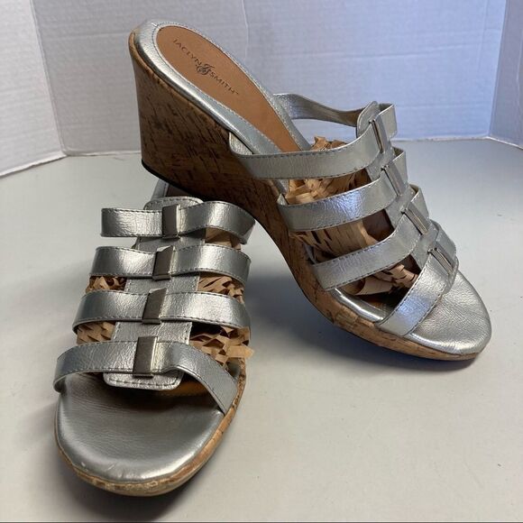 JACLYN SMITH, Cork Wedge Silver Sandals,  Size 8M,‎ open toe - Picture 4 of 9